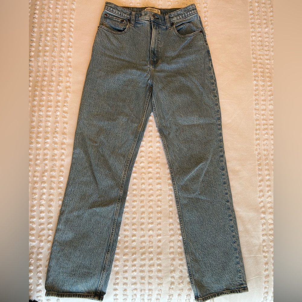 Abercrombie ultra high rise 90s straight jeans